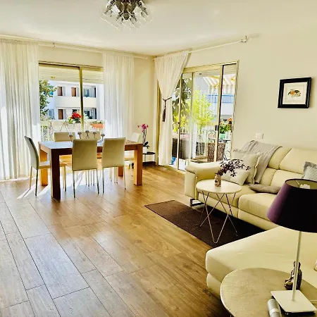 Luxurious Privacy - 130m2 Entire Floor, Pool, Parking, Ac - 5' Croisette - Des Sports