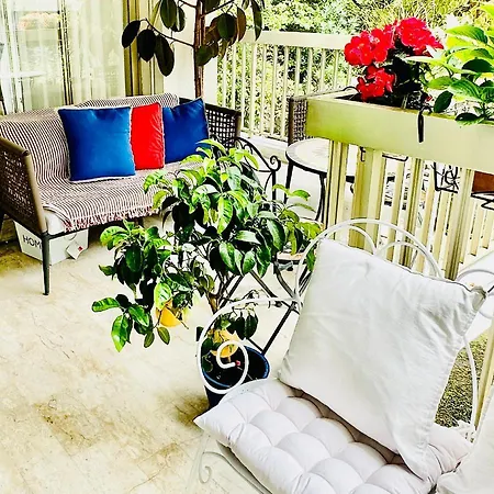 Luxurious Privacy - 130m2 Entire Floor, Pool, Parking, Ac - 5' Croisette - Des Sports Apartment Cannes