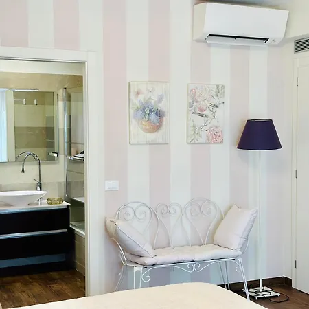 Luxurious Privacy - 130m2 Entire Floor, Pool, Parking, Ac - 5' Croisette - Des Sports Apartment Cannes