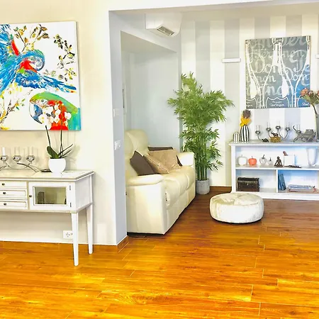 Luxurious Privacy - 130m2 Entire Floor, Pool, Parking, Ac - 5' Croisette - Des Sports Cannes
