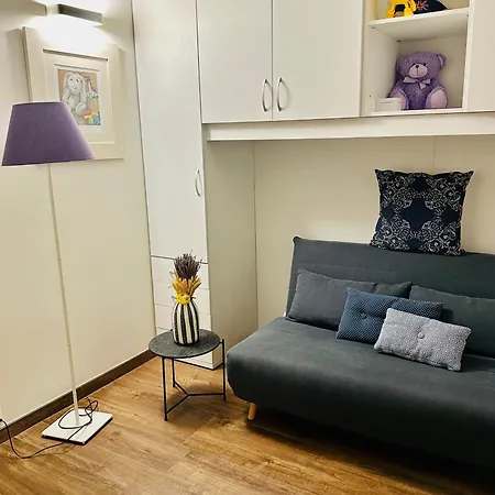 Luxurious Privacy - 130m2 Entire Floor, Pool, Parking, Ac - 5' Croisette - Des Sports * Cannes
